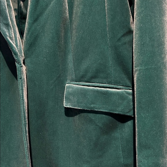 INC International Concepts Women's Emerald Velvet Blazer - Picture 3 of 3